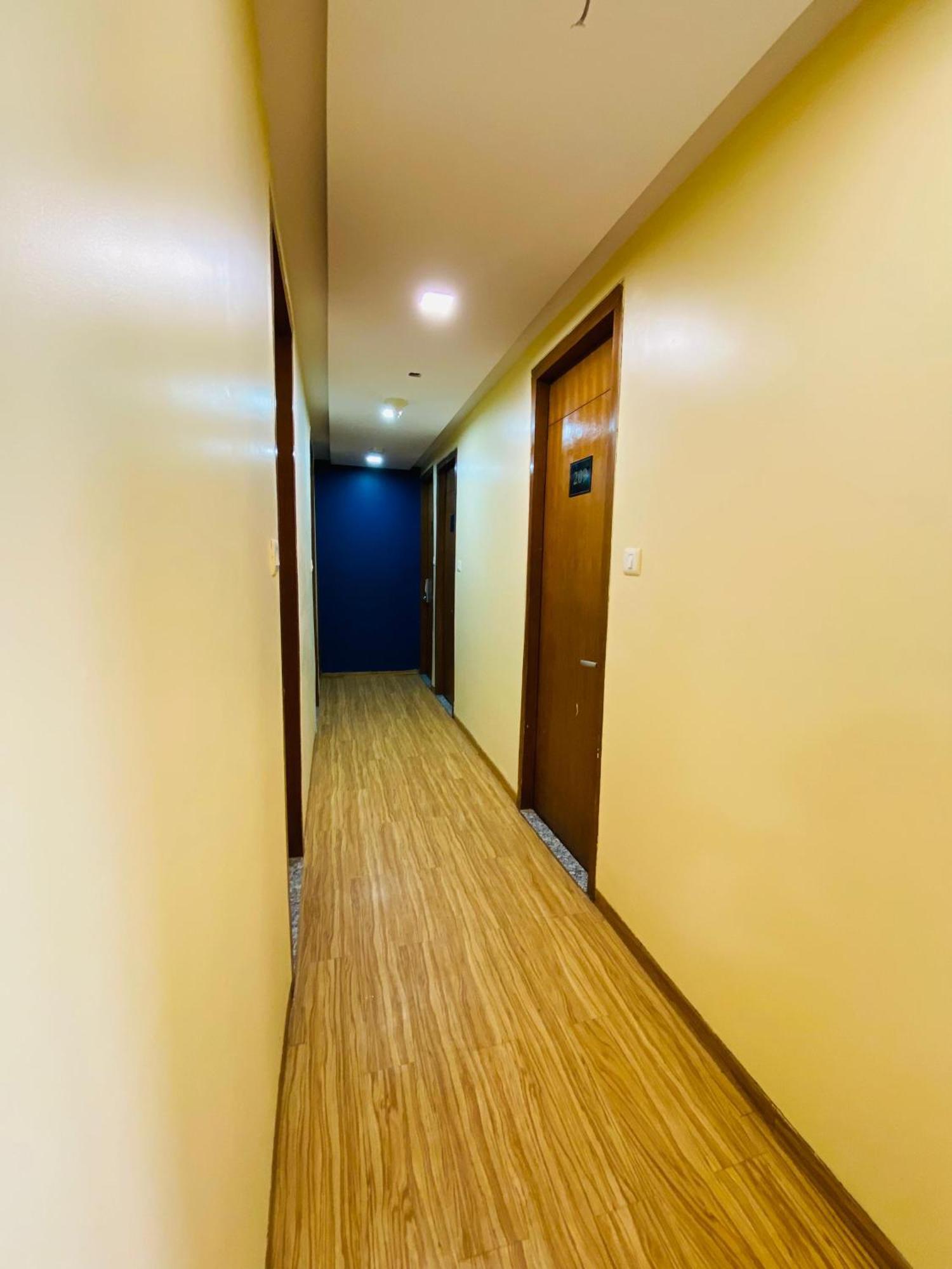 Hotel Arton Regency Near Terminal 2 Airport Mumbai Eksteriør bilde
