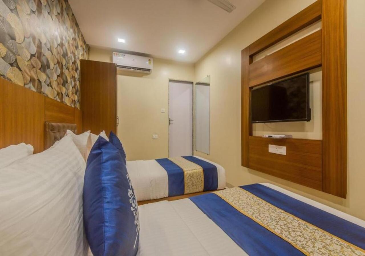 Hotel Arton Regency Near Terminal 2 Airport Mumbai Eksteriør bilde